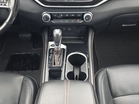 Used 2023 Nissan Altima 2.5 SR w/ SR Premium Package FWD image 24
