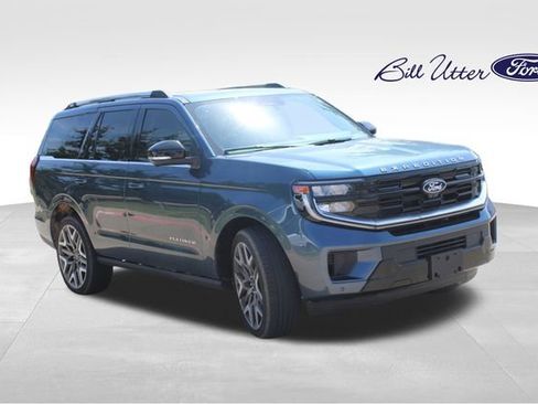 Used 2027 Ford Expedition Platinum w/ Platinum Ultimate Package AWD/4WD image 3