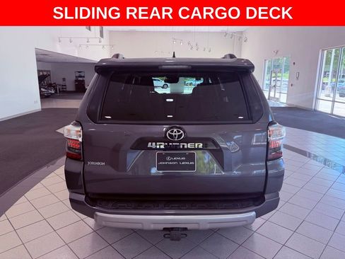 Used 2021 Toyota 4Runner TRD Off-Road Premium w/ Moonroof Package AWD/4WD image 6