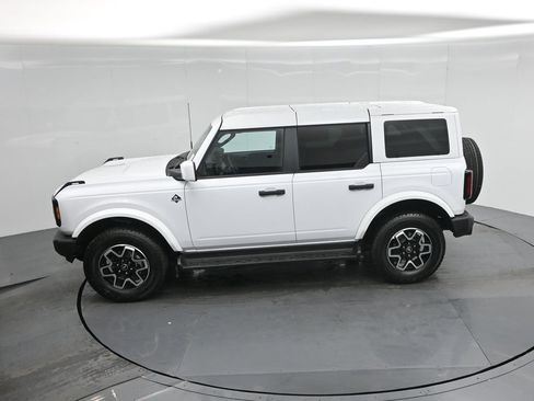 New 2026 Ford Bronco Outer Banks image 43