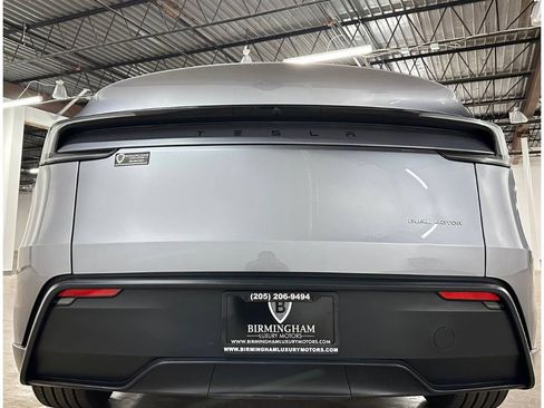 Used 2026 Tesla Model Y Long Range AWD/4WD image 15