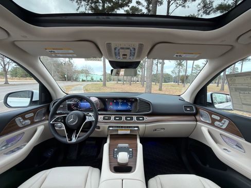 New 2026 Mercedes-Benz GLE 350 GLE 350 image 2