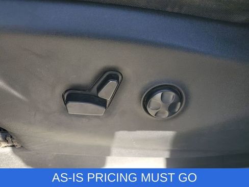 Used 2018 Chrysler Pacifica Touring-L Plus image 38