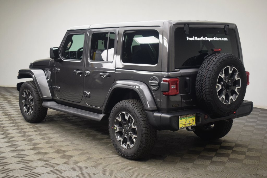 New 2026 Jeep Wrangler Unlimited Sahara AWD/4WD image 12