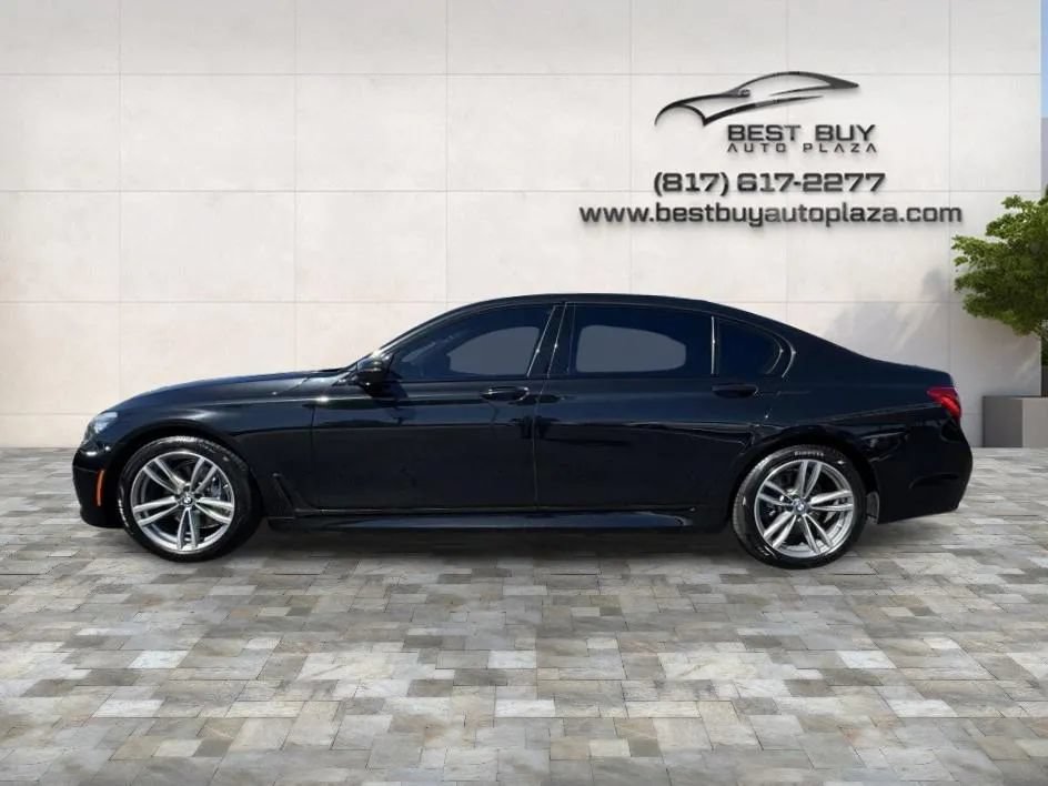 Used 2018 BMW 740i RWD image 4