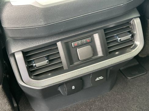 Used 2023 Ford F150 Platinum w/ Equipment Group 701A High AWD/4WD image 17