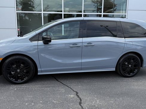Used 2025 Honda Odyssey Sport-L image 1