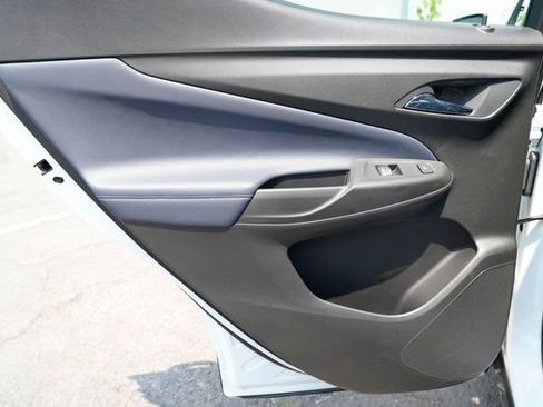 Used 2022 Chevrolet Bolt EUV Premier FWD image 29