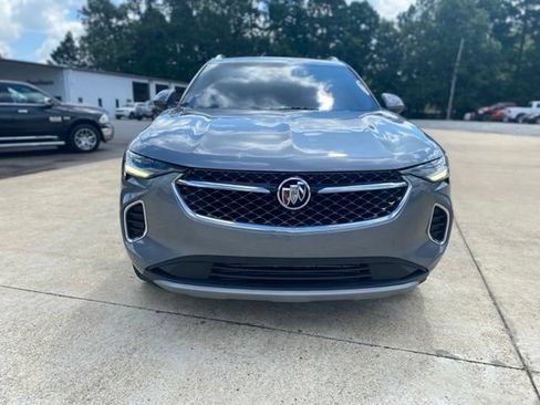 Used 2021 Buick Envision Avenir w/ Technology Package II FWD image 3