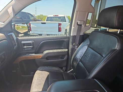 Used 2017 Chevrolet Silverado 1500 LTZ w/ Sport Package AWD/4WD image 16