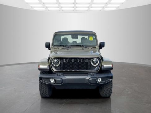 Certified 2025 Jeep Gladiator Mojave AWD/4WD image 2