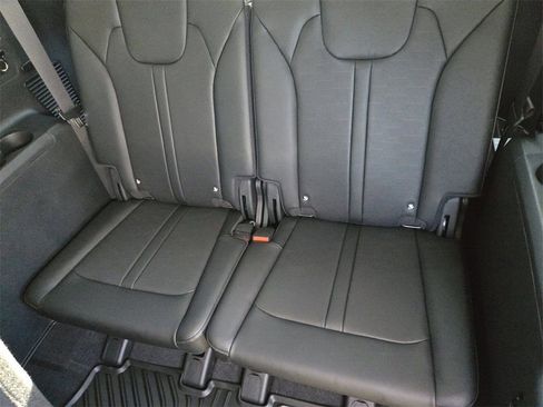 New 2026 Kia Sorento S w/ S Panoramic Sunroof Package FWD image 34