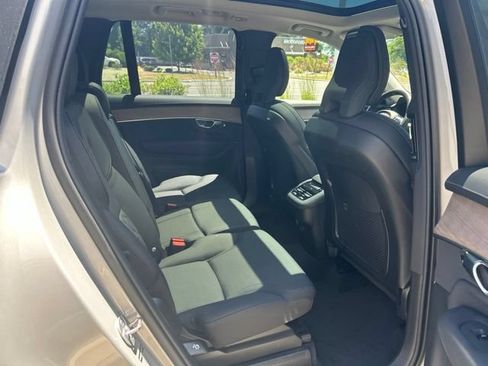 Certified 2025 Volvo XC90 B6 Plus AWD/4WD image 13