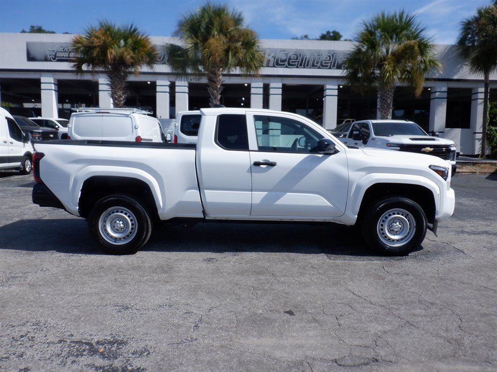 Used 2024 Toyota Tacoma SR RWD image 1