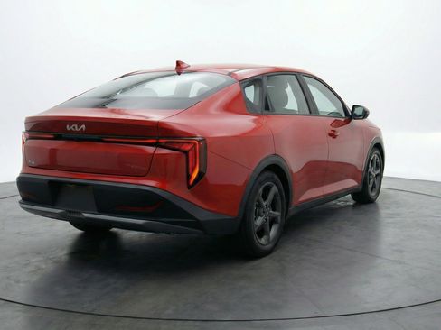 Used 2025 Kia K4 FWD image 9