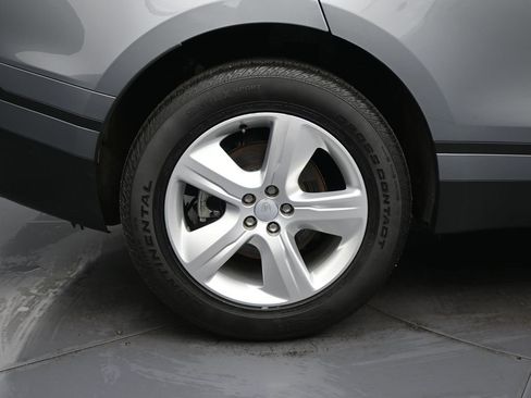 Used 2024 Land Rover Range Rover Velar S image 9