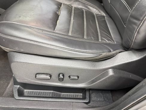 Used 2018 Ford Escape SEL image 27