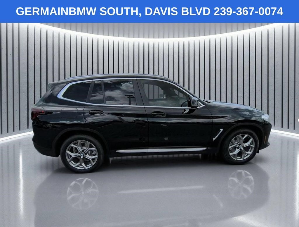Certified 2024 BMW X3 sDrive30i w/ Convenience Package RWD image 4
