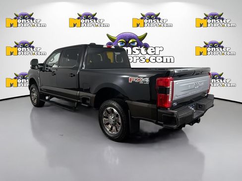 Used 2025 Ford F250 King Ranch AWD/4WD image 7