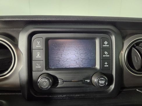 Certified 2019 Jeep Wrangler Unlimited Sport image 19