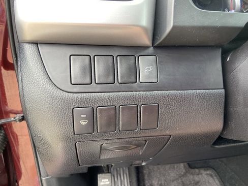 Used 2014 Toyota Highlander XLE image 41