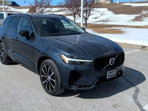 Used 2024 Volvo XC60 B5 Plus image 1