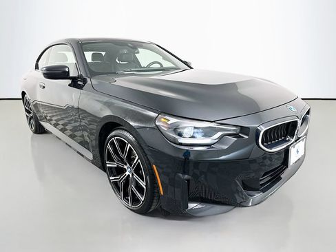 Used 2023 BMW 230i xDrive Coupe w/ Convenience Package AWD/4WD image 3