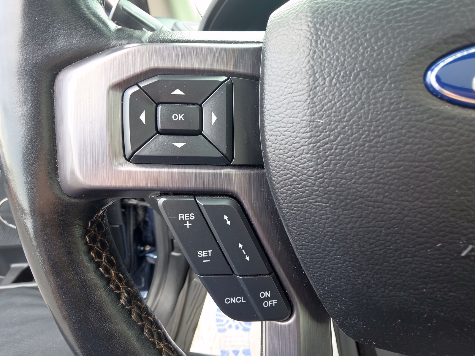 Used 2019 Ford Expedition Platinum AWD/4WD image 15