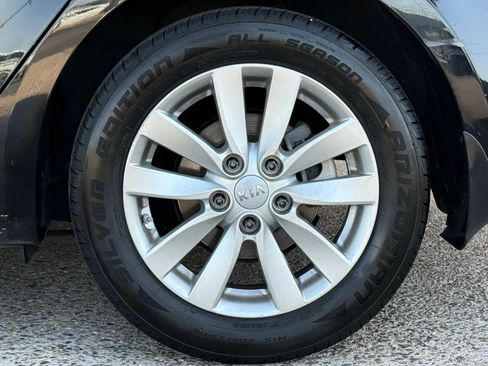 Used 2014 Kia Forte EX FWD image 28