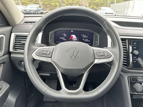 Used 2023 Volkswagen Atlas SE image 11