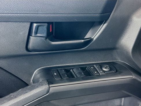 Certified 2025 Toyota Tacoma SR5 RWD image 18