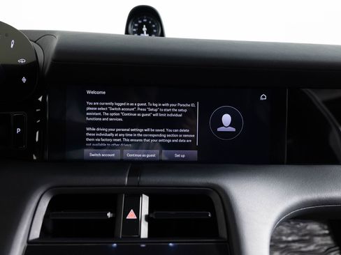 Used 2021 Porsche Taycan 4S image 40