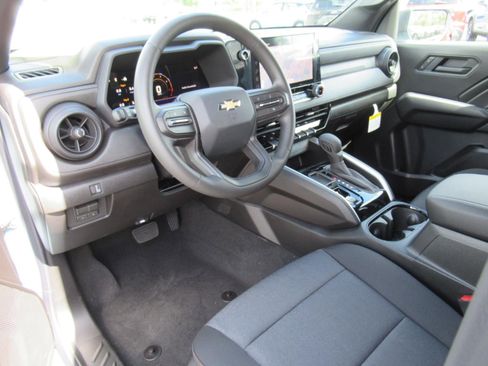 New 2026 Chevrolet Colorado W/T w/ WT Custom Package RWD image 15