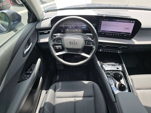 Certified 2026 Audi Q3 quattro 2.0T AWD/4WD image 23