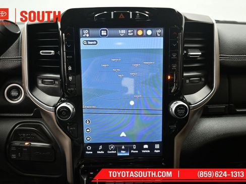Used 2024 RAM 2500 Laramie AWD/4WD image 16