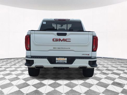 Used 2019 GMC Sierra 1500 AT4 w/ AT4 Premium Package AWD/4WD image 8