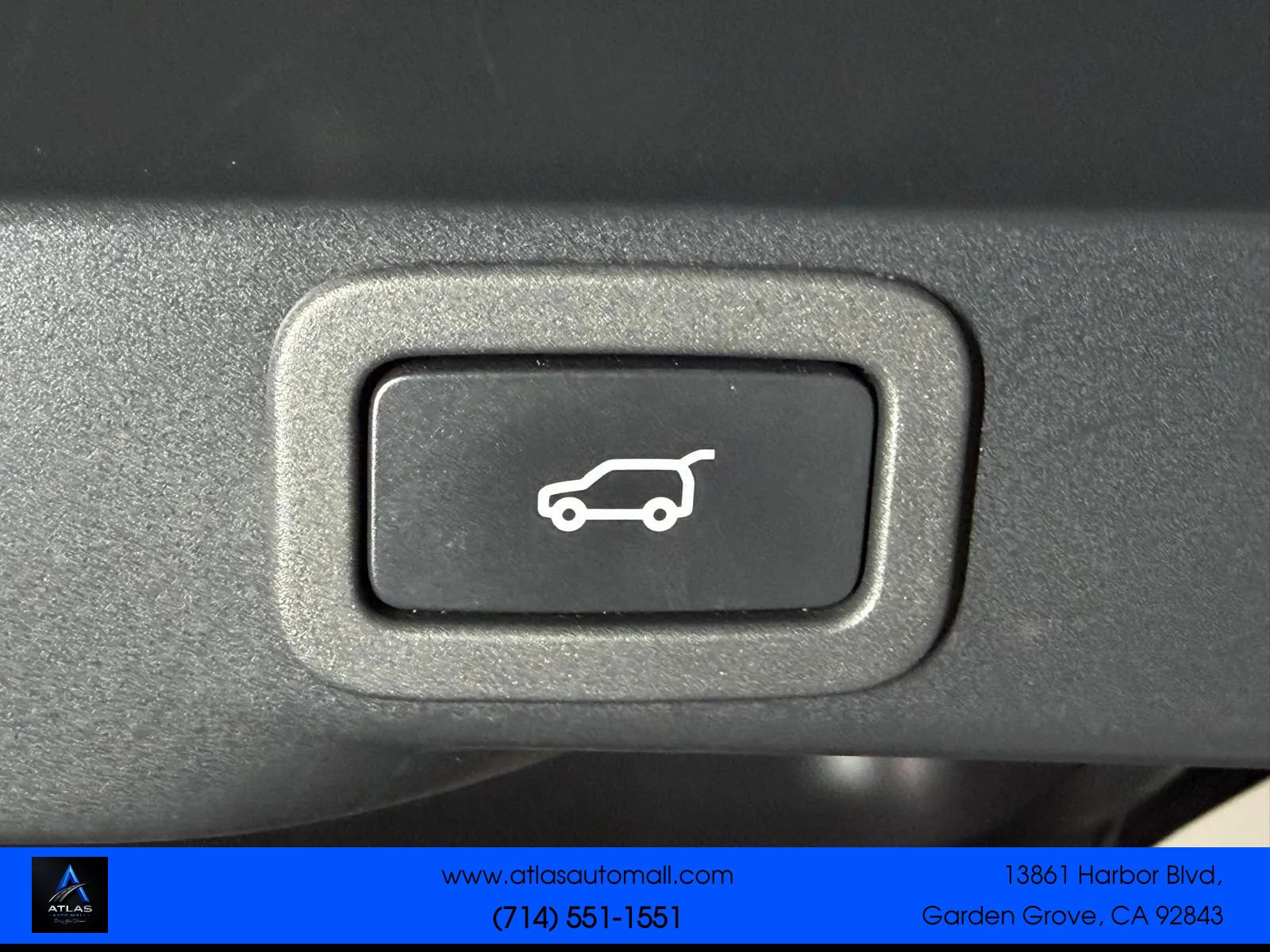Used 2014 Land Rover Range Rover Sport HSE AWD/4WD image 13