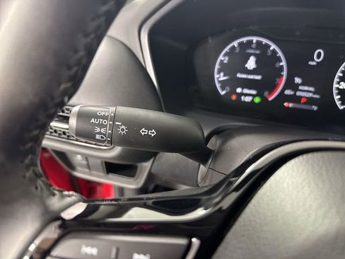Certified 2025 Honda HR-V EX-L image 17