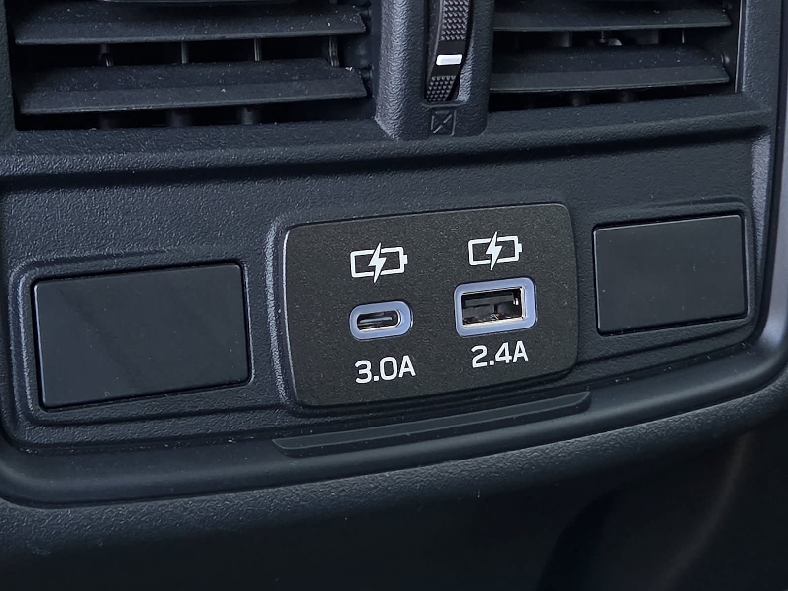 Certified 2026 Subaru Outback Premium AWD/4WD image 11