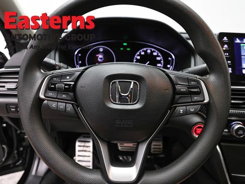 Used 2020 Honda Accord EX image 10