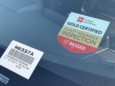 Certified 2026 Toyota RAV4 XSE w/ Weather Package AWD/4WD image 39