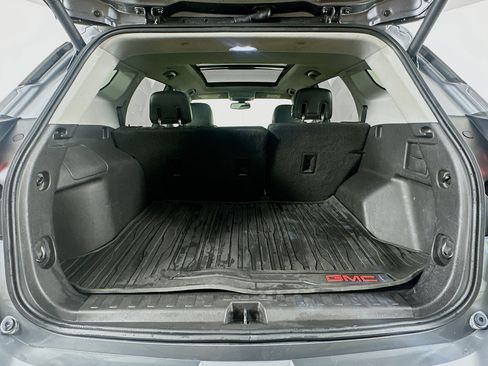 Used 2018 GMC Terrain SLT w/ Preferred Package FWD image 30
