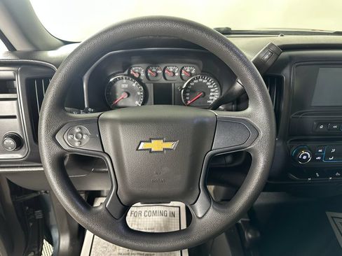 Used 2017 Chevrolet Silverado 1500 W/T AWD/4WD image 18