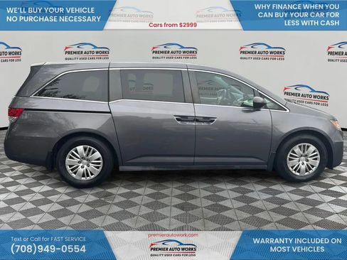 Used 2015 Honda Odyssey LX image 8