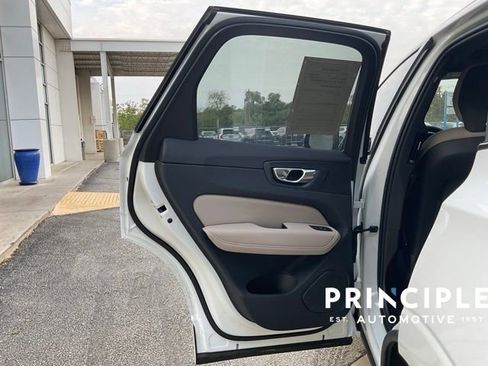 Certified 2026 Volvo XC60 B5 Plus w/ Climate Package AWD/4WD image 22