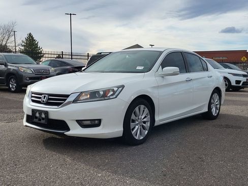 Used 2015 Honda Accord EX image 8