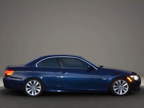 Used 2013 BMW 328i Convertible image 20