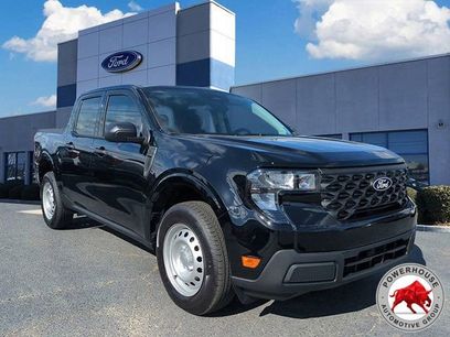 New 2025 Ford Maverick XL