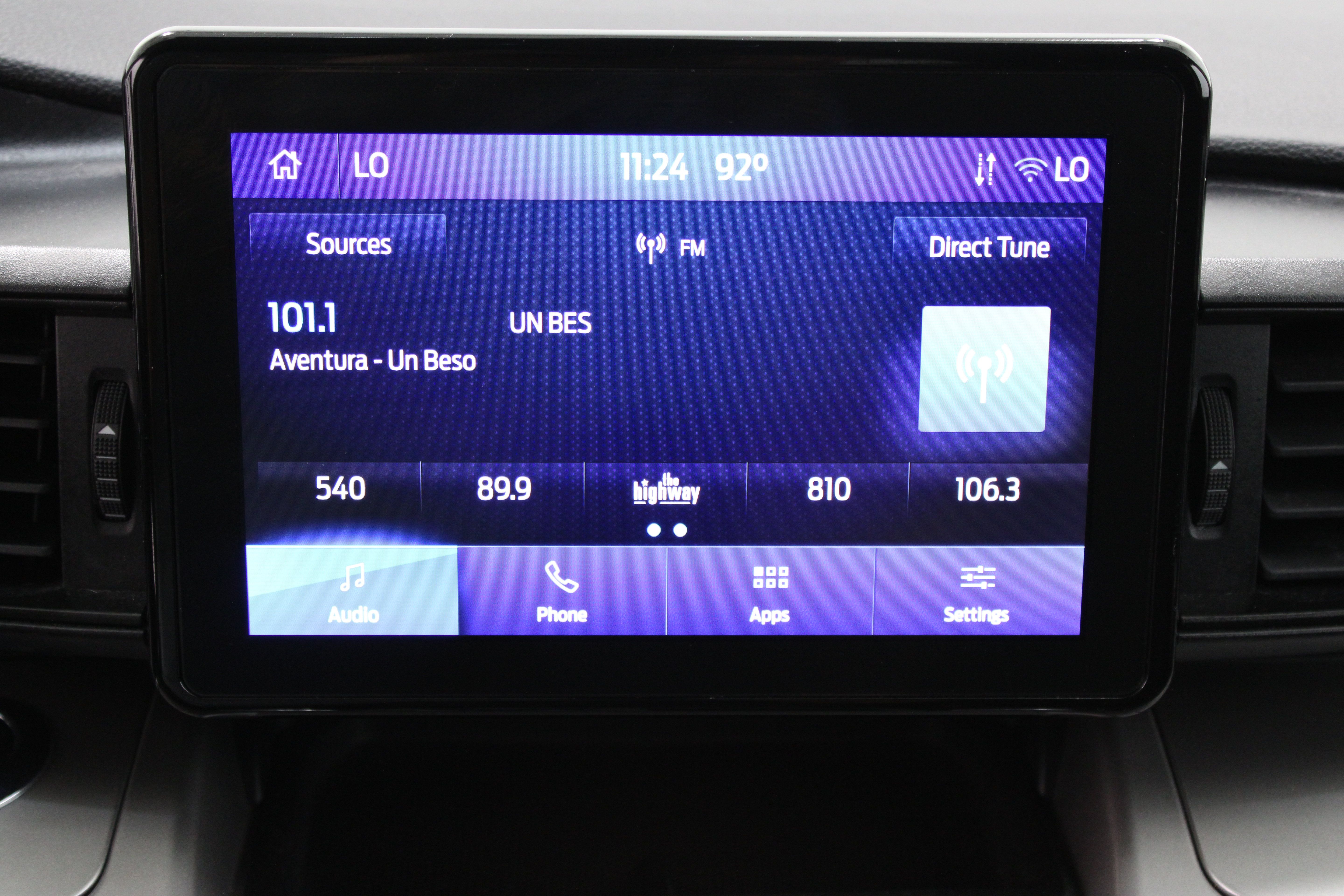 Used 2022 Ford Explorer XLT AWD/4WD image 19