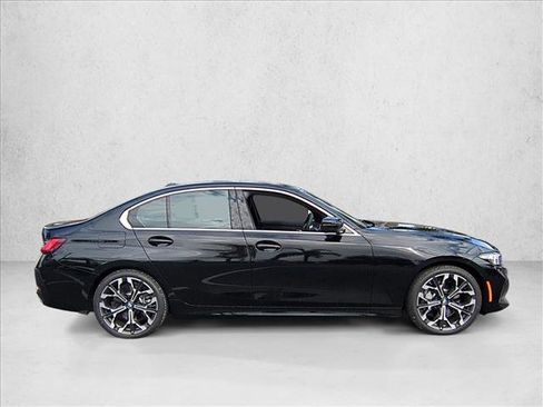 Used 2026 BMW 330i Sedan w/ Convenience Package RWD image 6